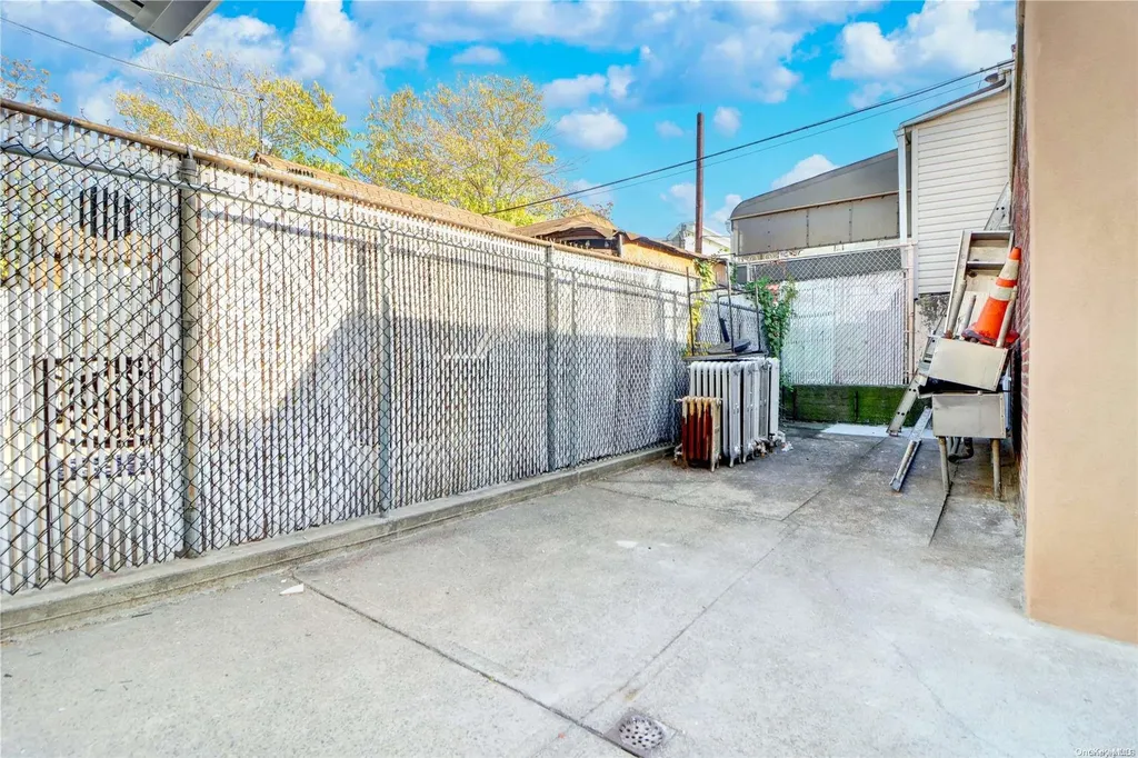 58-10 78th Avenue Ridgewood NY 11385