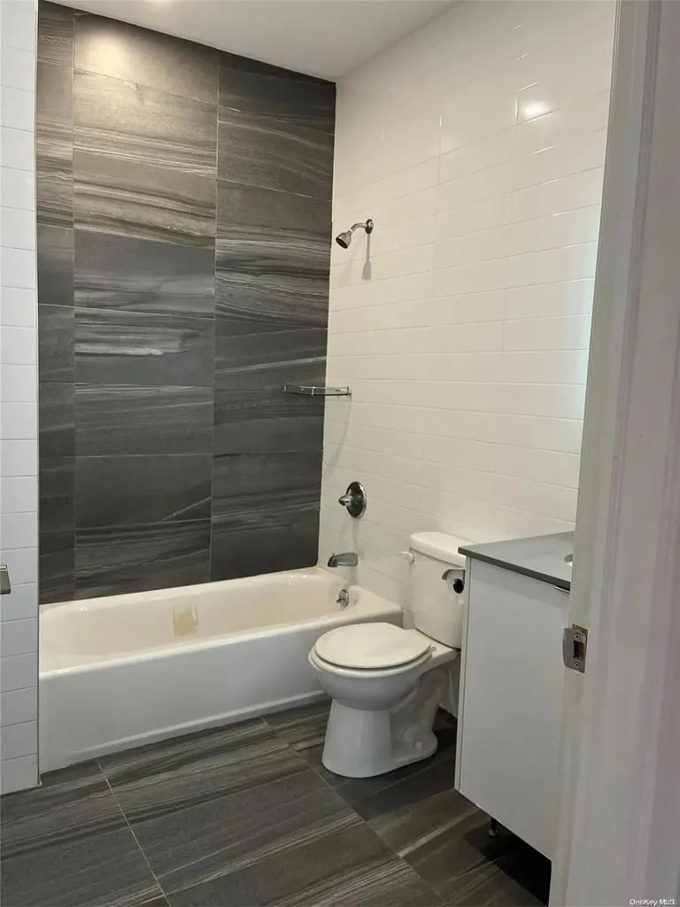 151-07 17th Avenue Whitestone NY 11357