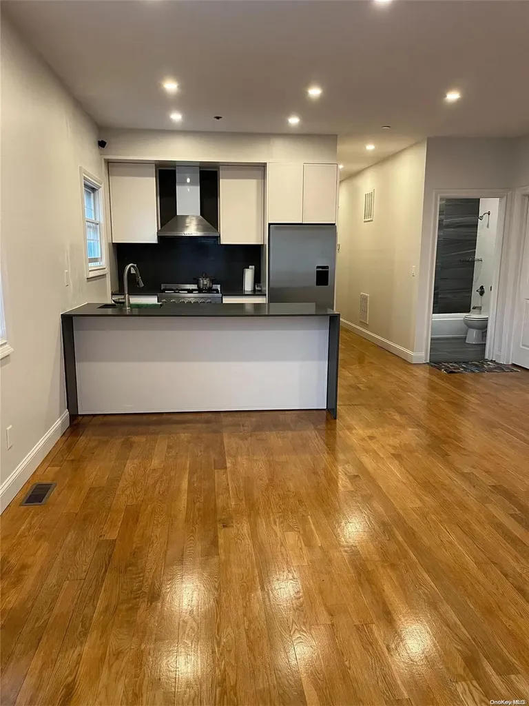 151-07 17th Avenue Whitestone NY 11357