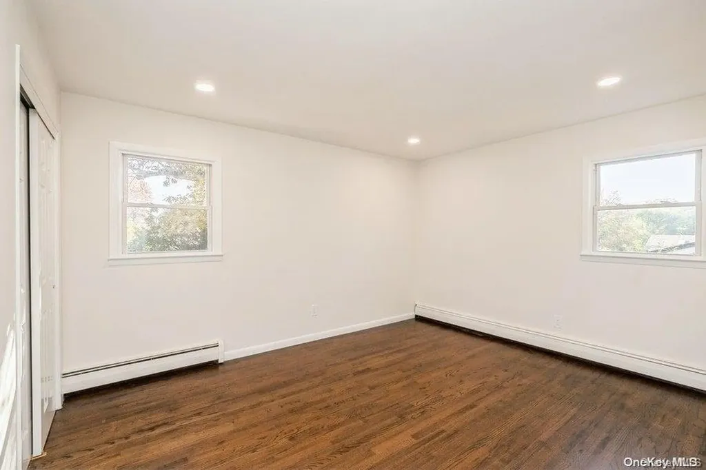 406 Walker Street West Babylon NY 11704