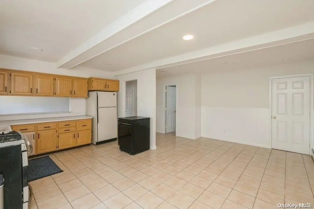 406 Walker Street West Babylon NY 11704
