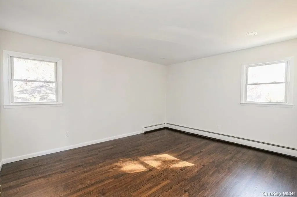 406 Walker Street West Babylon NY 11704