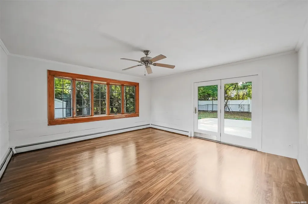 1009 Old Town Road Coram NY 11727
