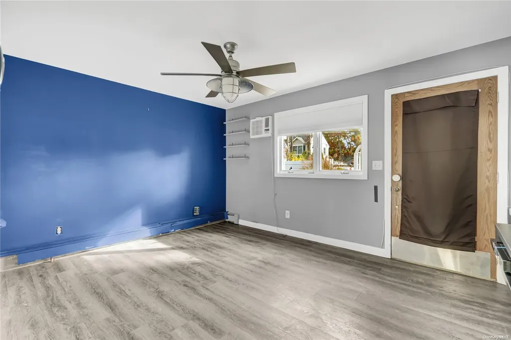 598 Central Avenue Massapequa NY 11758