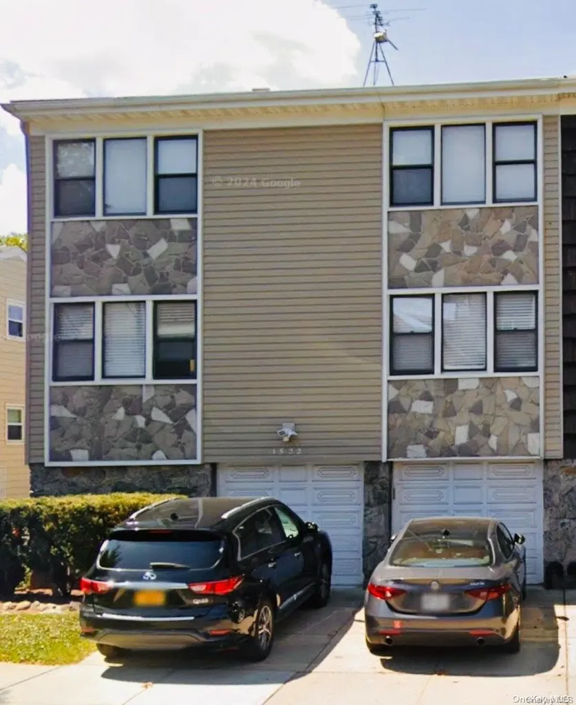 15-22 Parsons Boulevard Whitestone NY 11357
