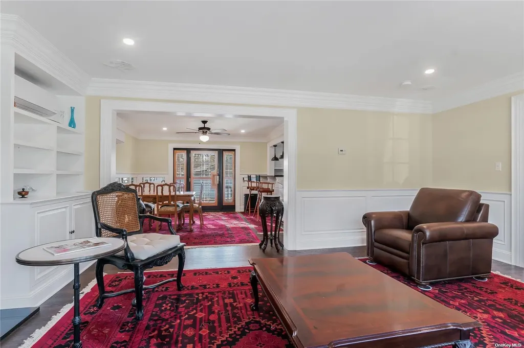 580 Edwards Street Baldwin NY 11510