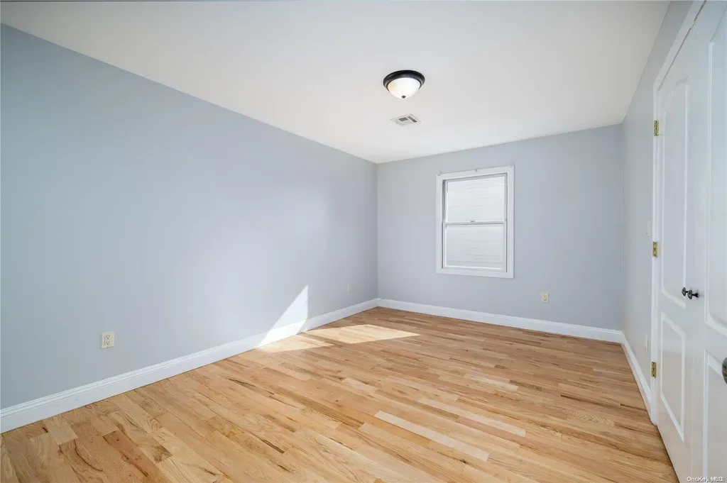341 Daub Avenue Hewlett NY 11557