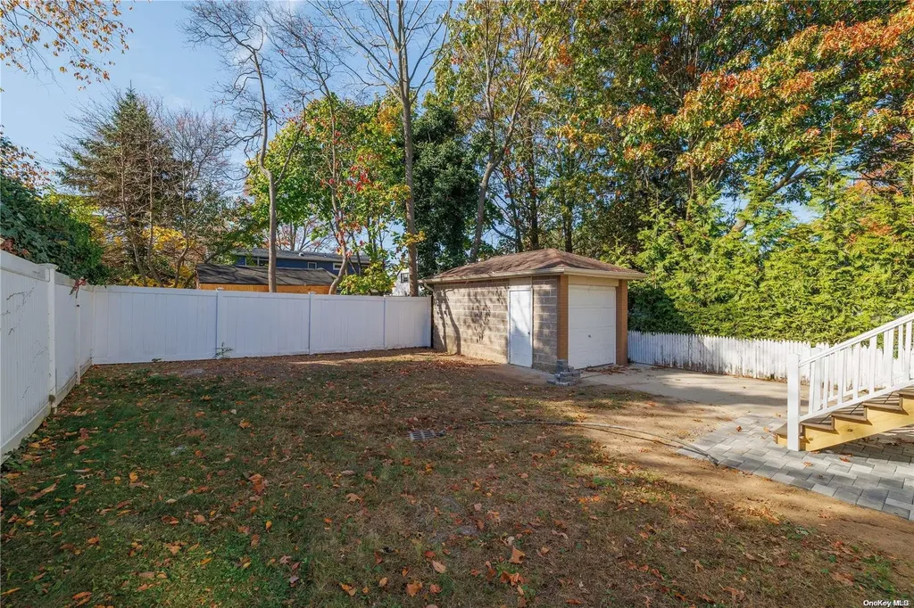 341 Daub Avenue Hewlett NY 11557