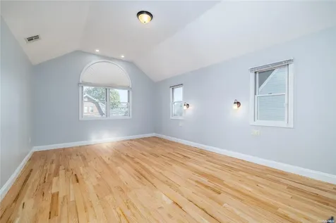 341 Daub Avenue Hewlett NY 11557