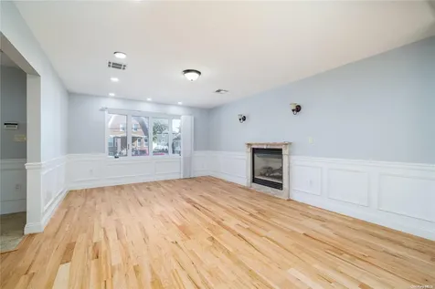 341 Daub Avenue Hewlett NY 11557