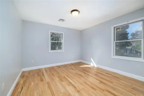 341 Daub Avenue Hewlett NY 11557