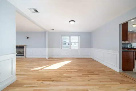 341 Daub Avenue Hewlett NY 11557