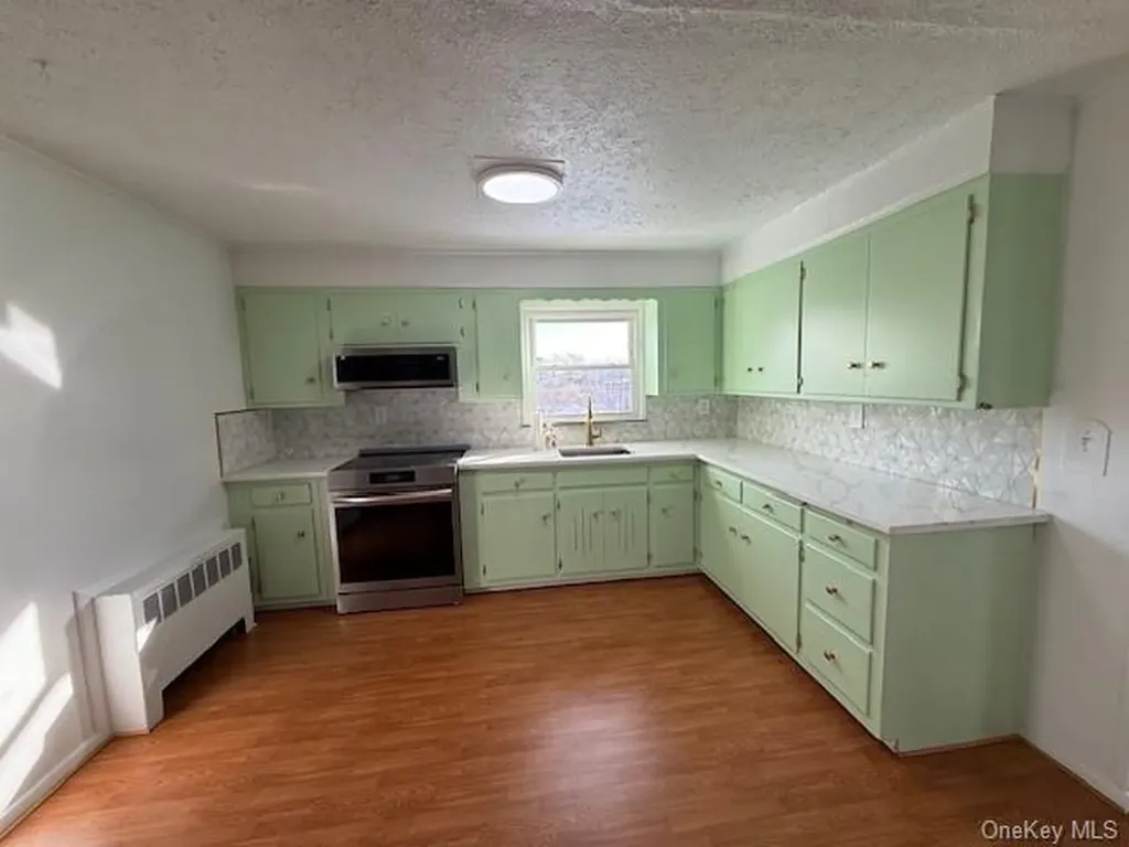 113 Parma Road Island Park NY 11558