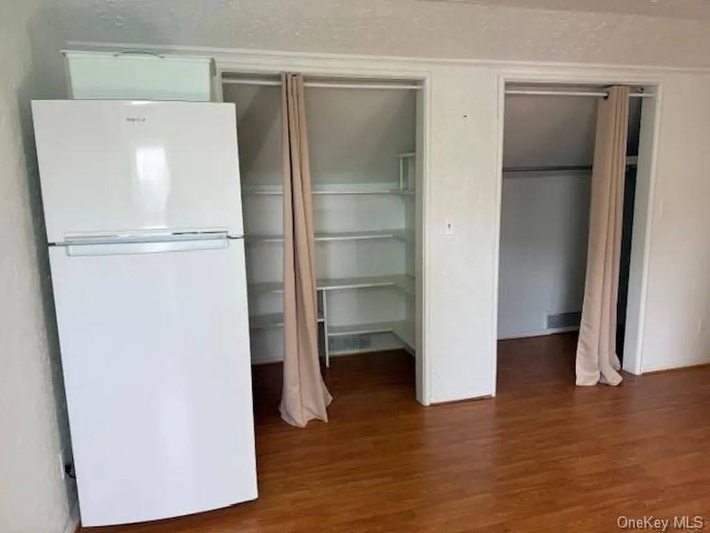 113 Parma Road Island Park NY 11558