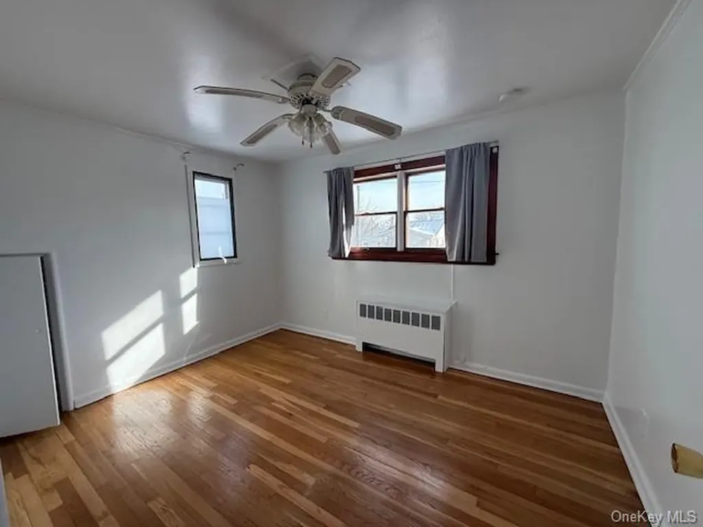 113 Parma Road Island Park NY 11558