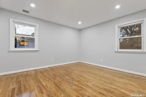 59 Benburb Street Amityville NY 11701