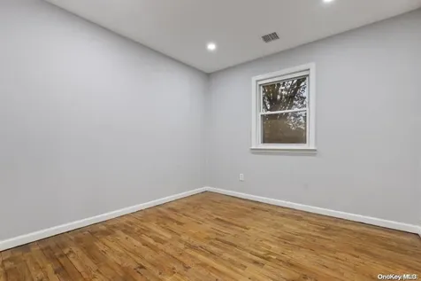 59 Benburb Street Amityville NY 11701