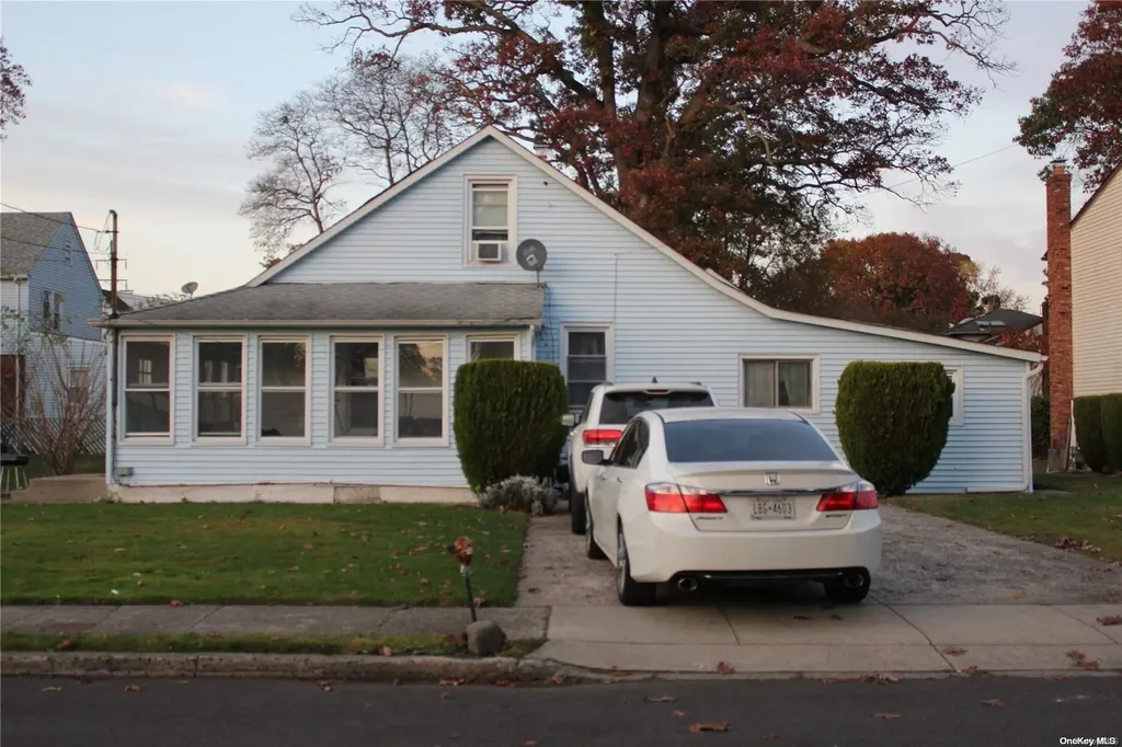 203 Hempstead Gardens Drive West Hempstead NY 11552