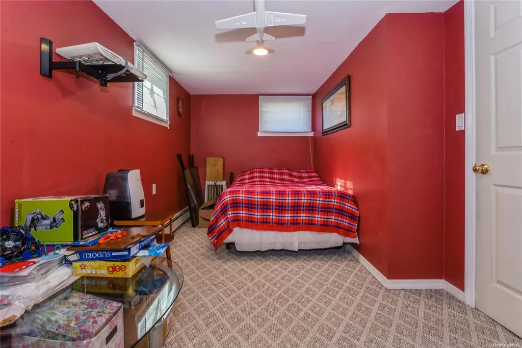 410 W Merrick Road Freeport NY 11520