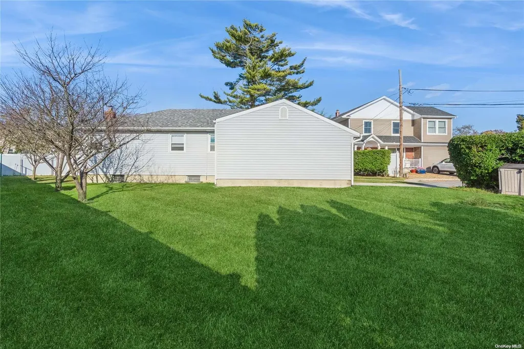 410 W Merrick Road Freeport NY 11520