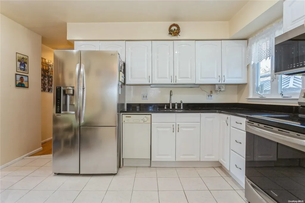 410 W Merrick Road Freeport NY 11520