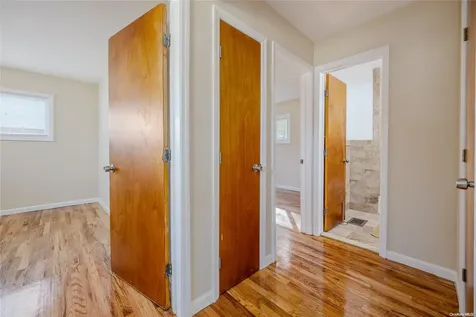 3 Emerald Lane S Amityville NY 11701