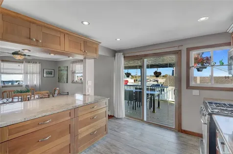 414 Venetian Boulevard Lindenhurst NY 11757