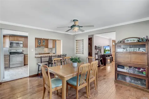 414 Venetian Boulevard Lindenhurst NY 11757