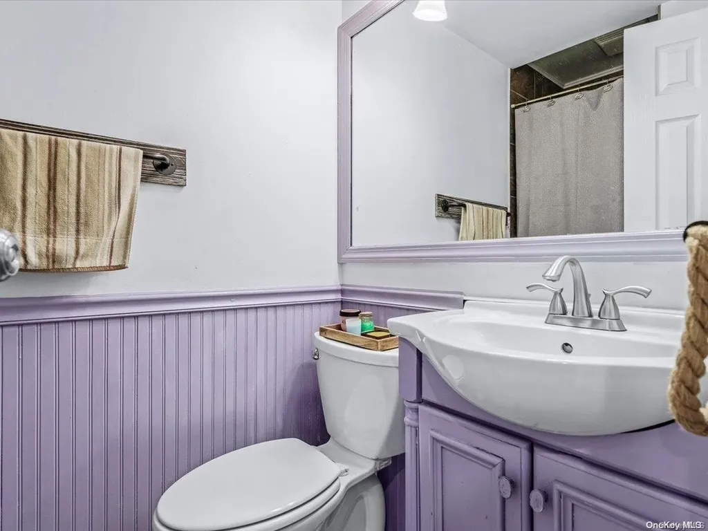 18 Carnation Road Levittown NY 11756