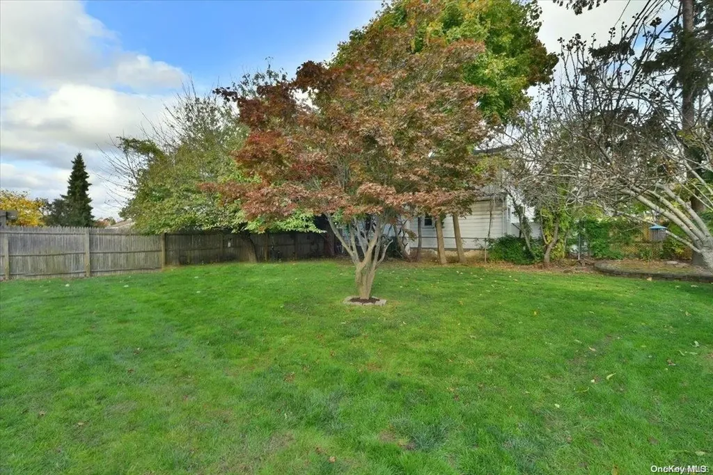 125 Belmill Road Bellmore NY 11710