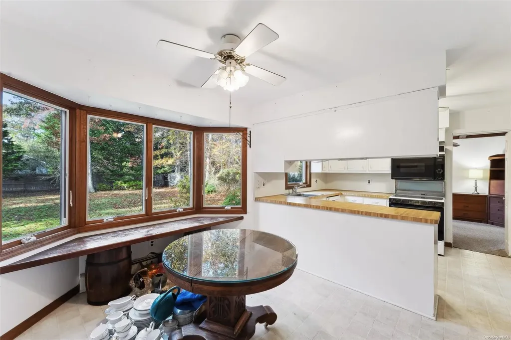 57 Jagger Lane Westhampton NY 11977