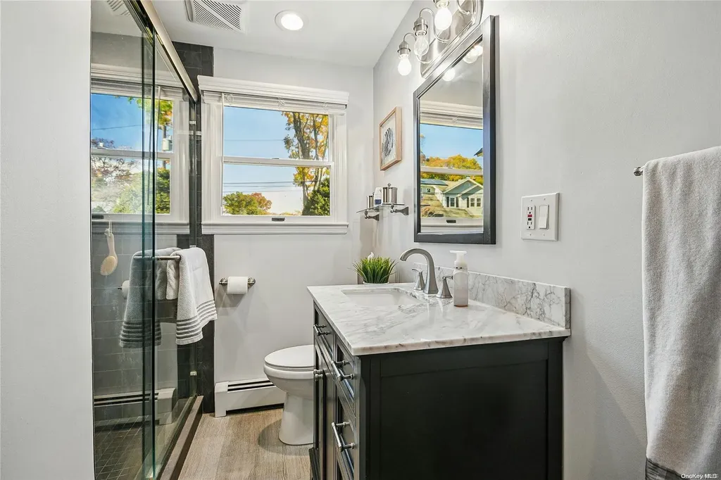 48 6th Avenue Kings Park NY 11754