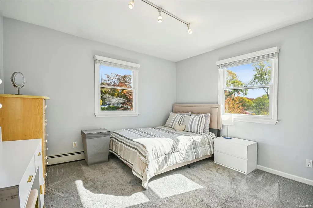 48 6th Avenue Kings Park NY 11754
