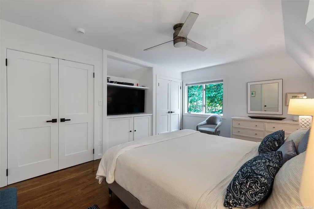 643 Stephen Hands Path East Hampton NY 11937