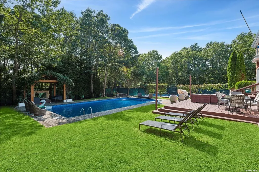 1 Candace Drive East Quogue NY 11942