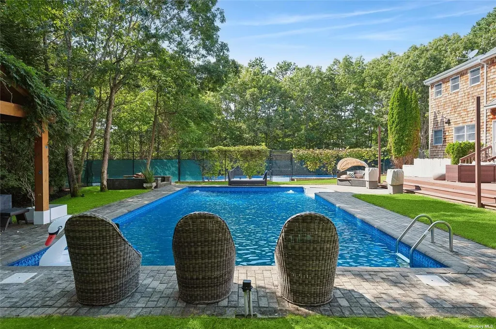 1 Candace Drive East Quogue NY 11942