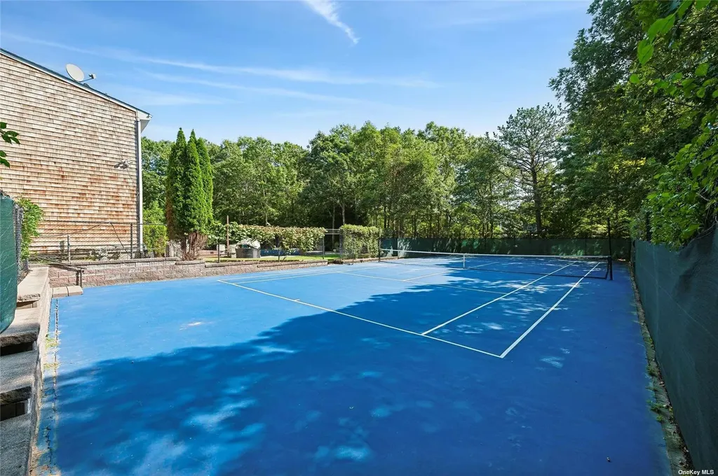 1 Candace Drive East Quogue NY 11942
