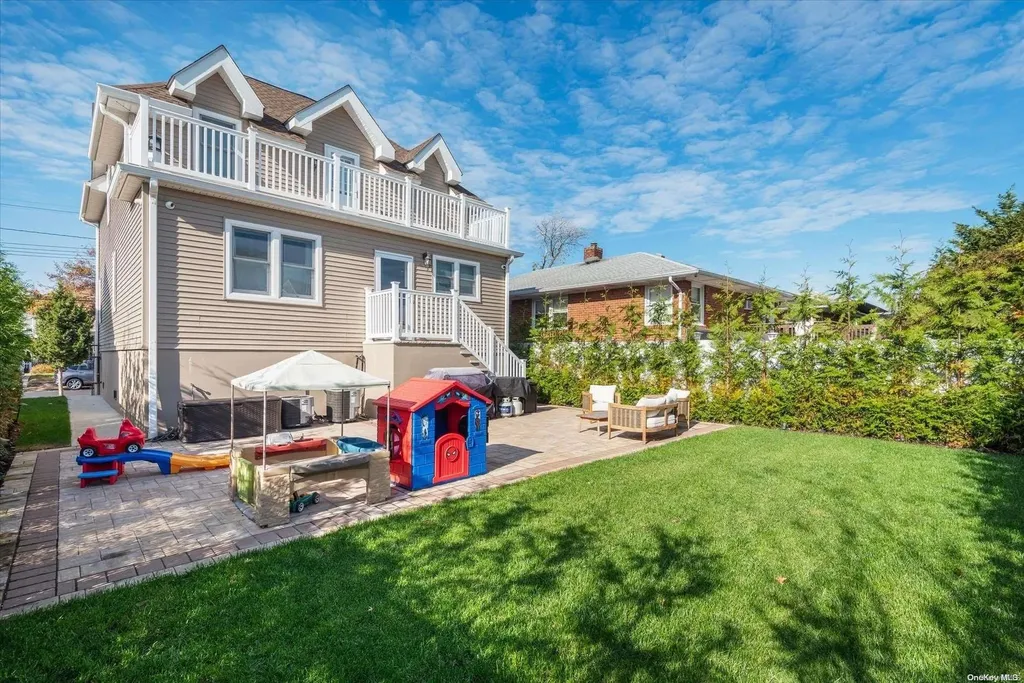 164-41 97th Street Howard Beach NY 11414