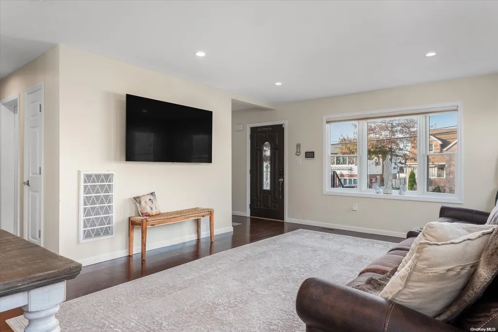 164-41 97th Street Howard Beach NY 11414