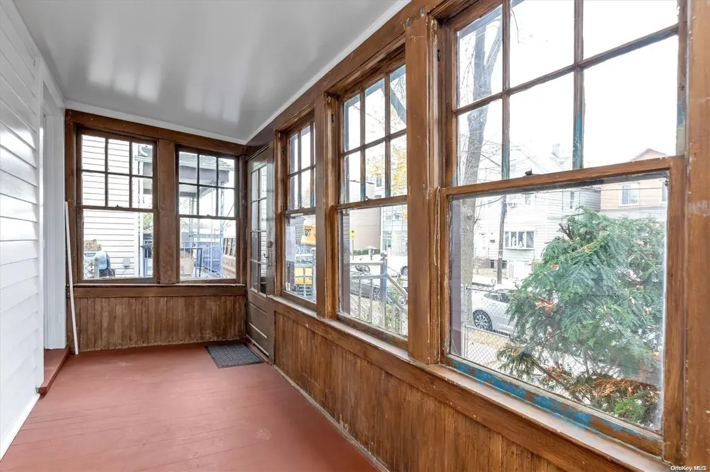150-22 41 Avenue Flushing NY 11354