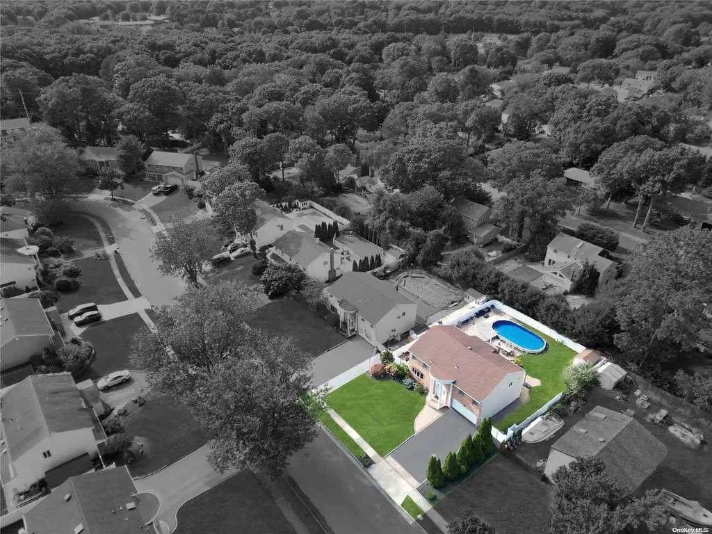 76 Empress Pines Drive Nesconset NY 11767