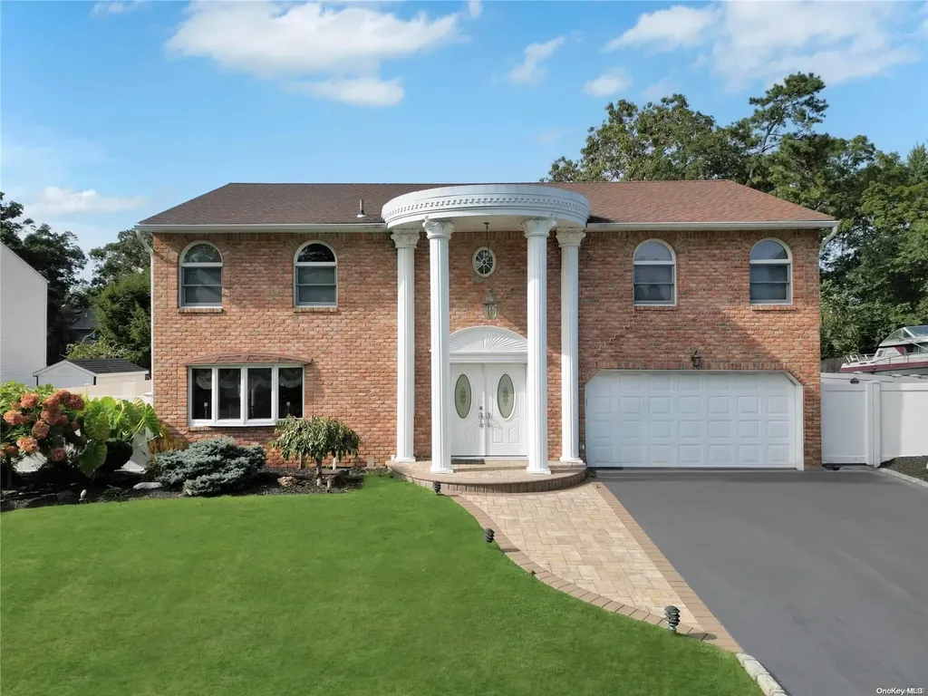 76 Empress Pines Drive Nesconset NY 11767