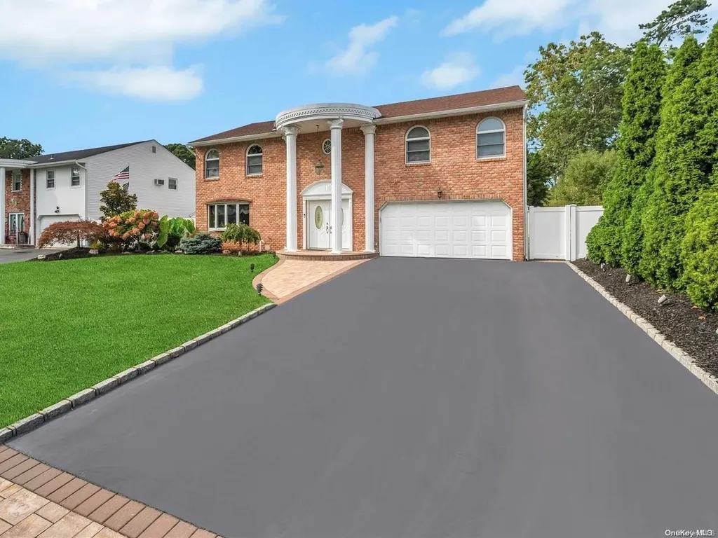 76 Empress Pines Drive Nesconset NY 11767