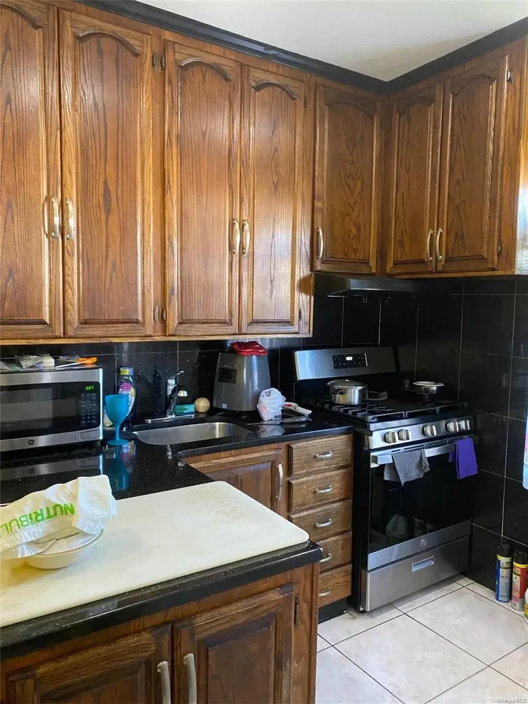 4201 Avenue I Brooklyn NY 11210