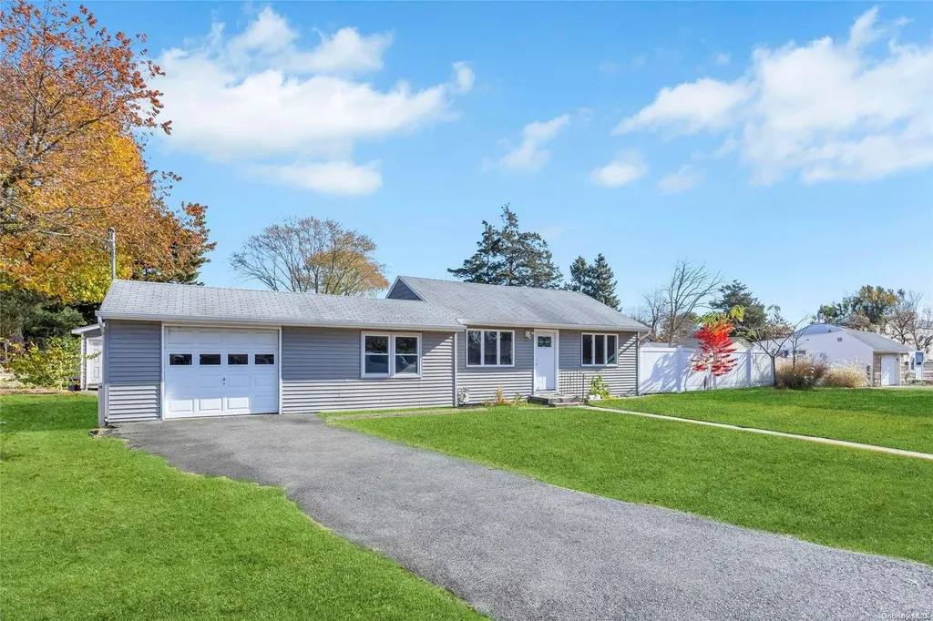 1459 Brooklyn Boulevard Bay Shore NY 11706