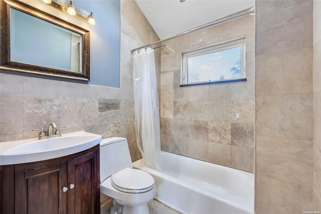 1459 Brooklyn Boulevard Bay Shore NY 11706