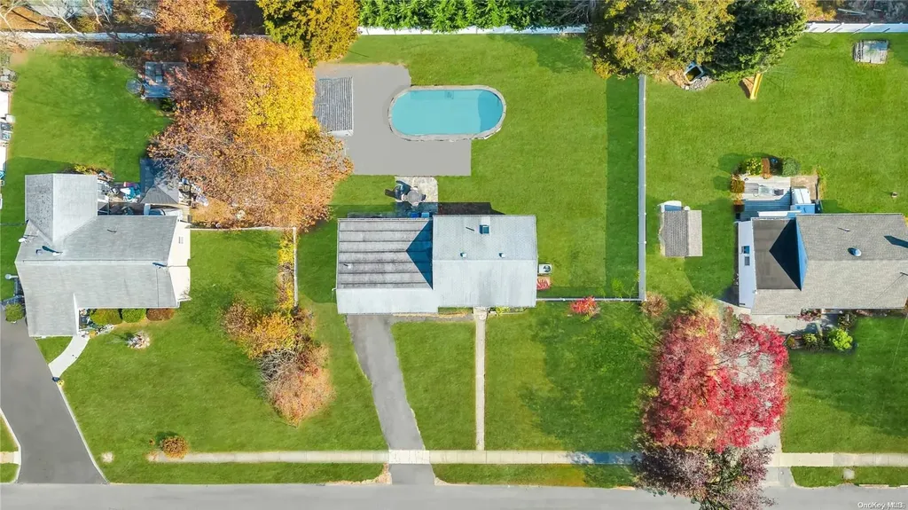 1459 Brooklyn Boulevard Bay Shore NY 11706