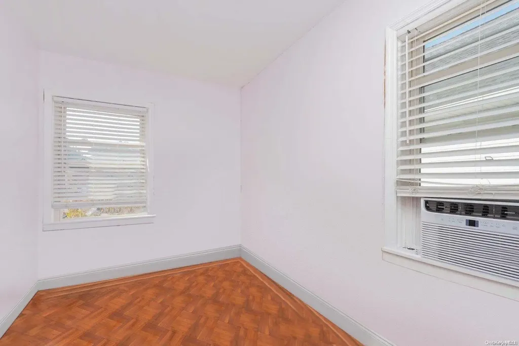 1659 Madison Place Brooklyn NY 11229