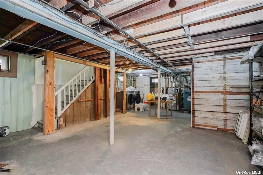 1659 Madison Place Brooklyn NY 11229