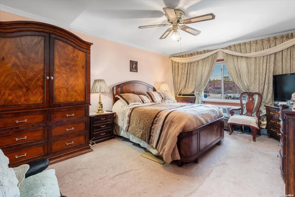 2721 Fish Avenue Bronx NY 10469